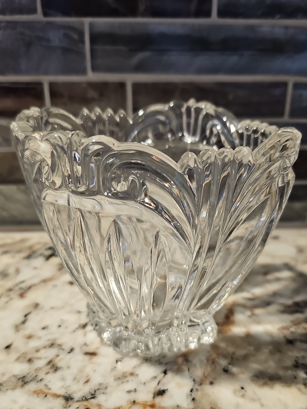 Oneida Crystal Augustina (4.5 inch) Bowl Made in Germany
